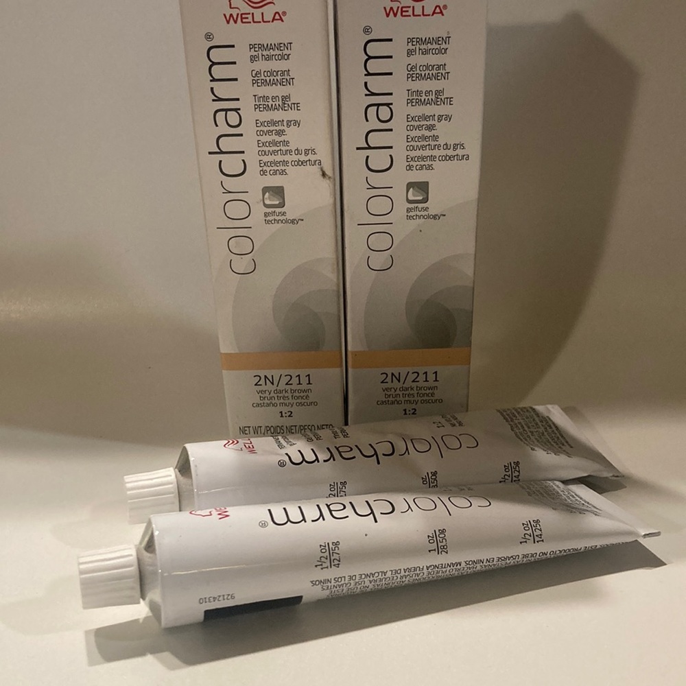 Wella Color Charm Permanent Color 2N Lot of 2